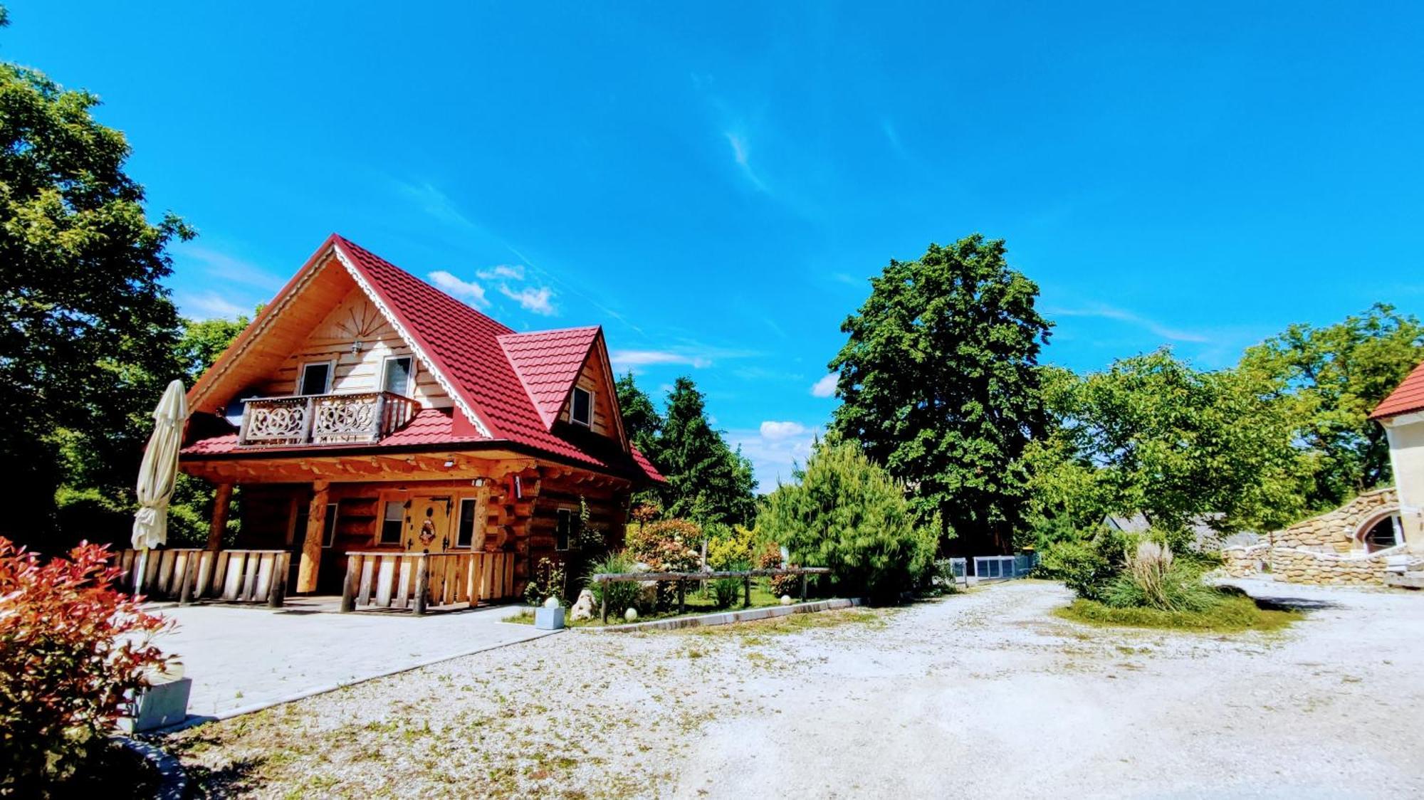 Vila Vilinka & Vila Native Vilinija Resort Village Podcetrtek Exterior photo